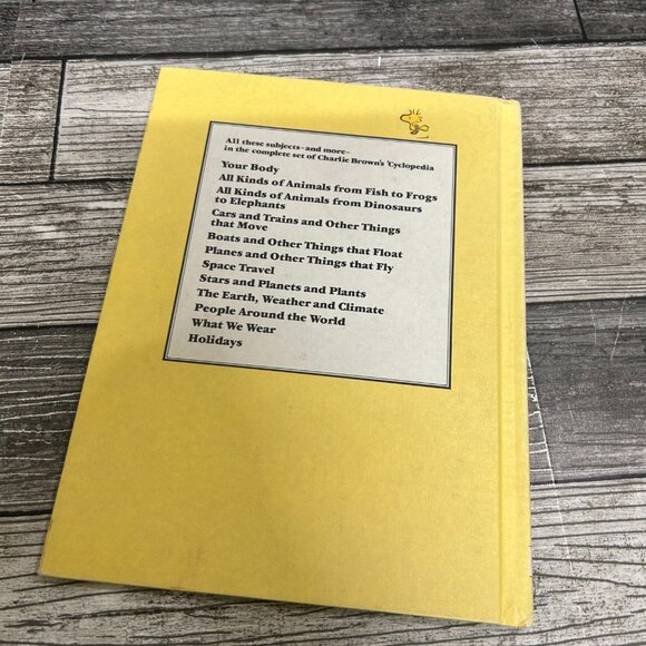 1980s Charlie Brown's Cyclopedia Featuring Cars and Trains Book Volume 4 - Picture 5 of 5